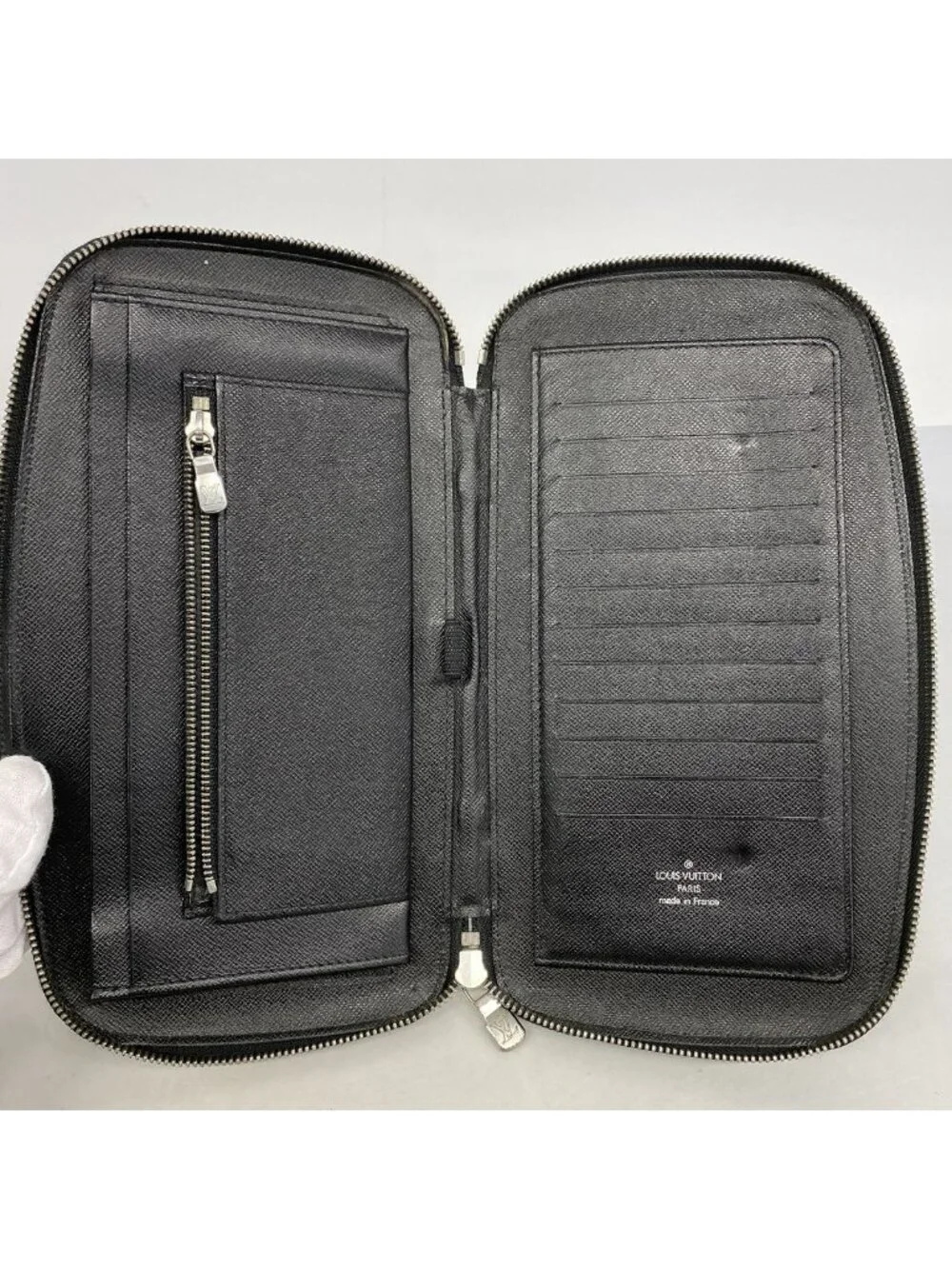Louis Vuitton Wallet Taiga Organizer Atole Ardoise